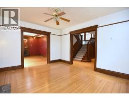 4pc Bathroom - 34 Holton Avenue S, Hamilton, ON L8M2L2 Photo 9