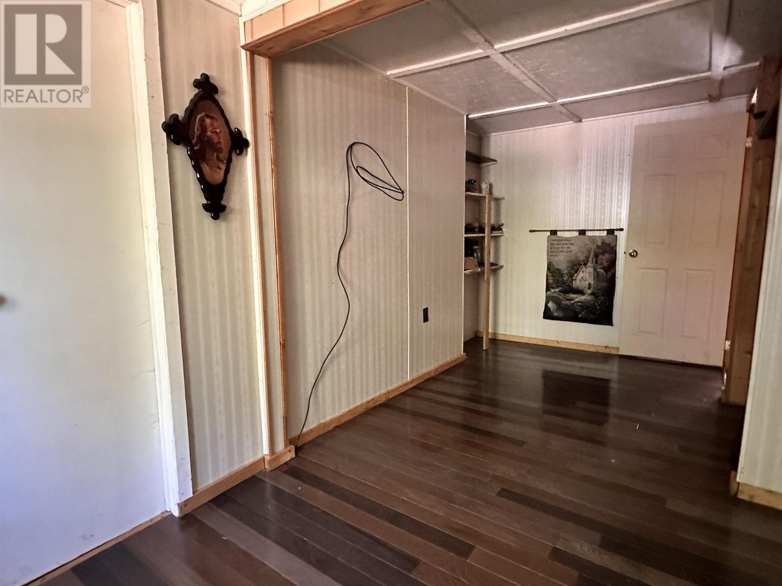 9120 Upper Clyde Road - 10