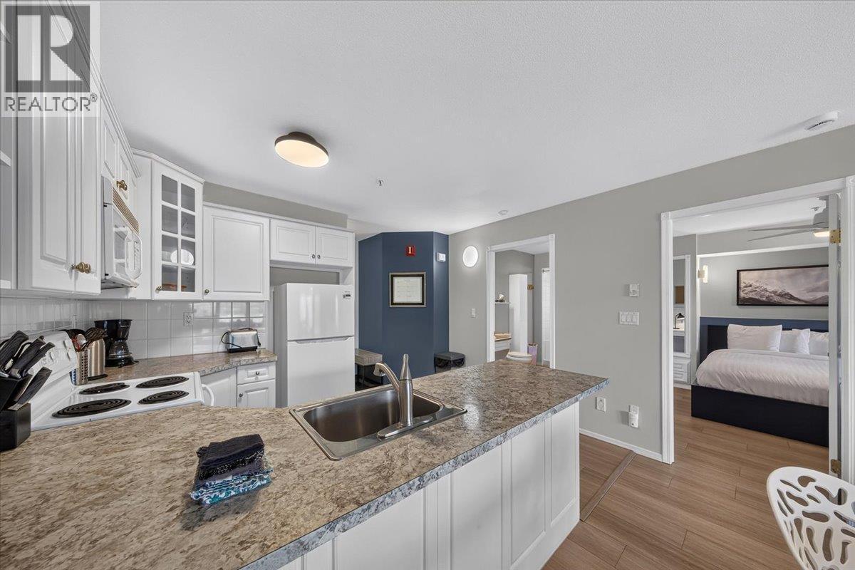 #5007A 5052 Riverview Road - Image 11
