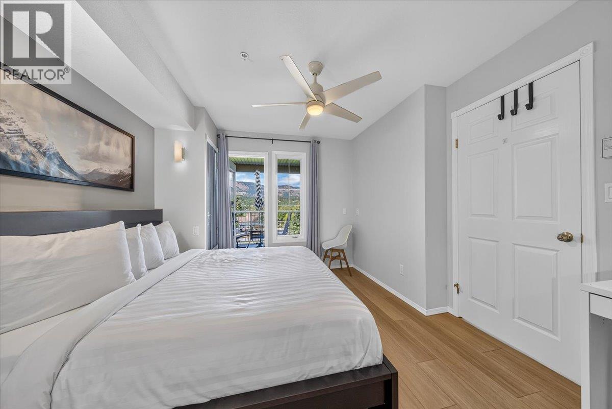 #5007A 5052 Riverview Road - Image 18