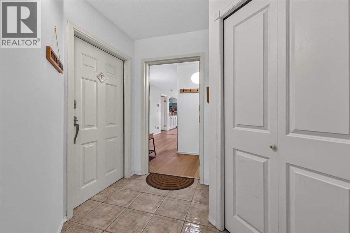 #5007A 5052 Riverview Road - Image 25