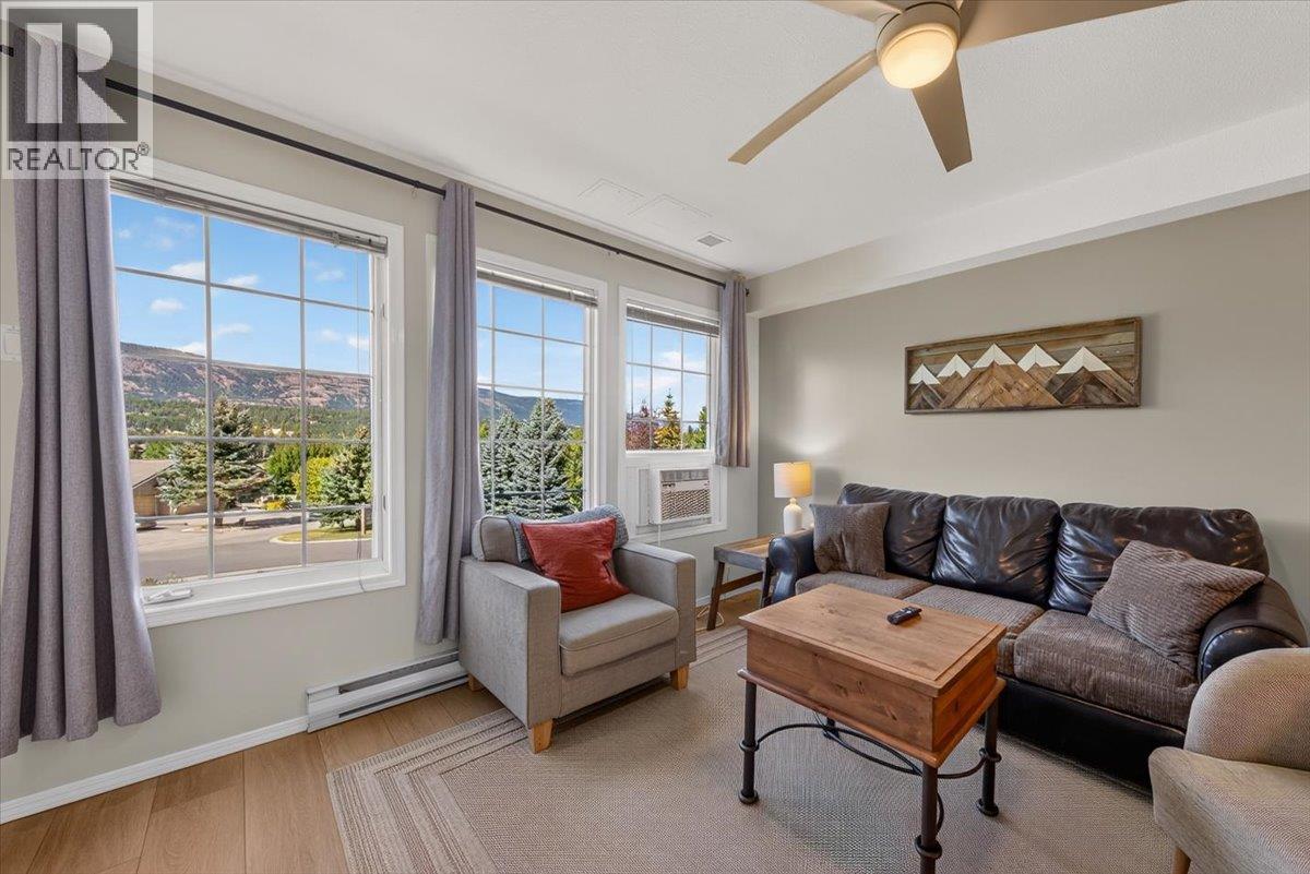 #5007A 5052 Riverview Road - Image 4