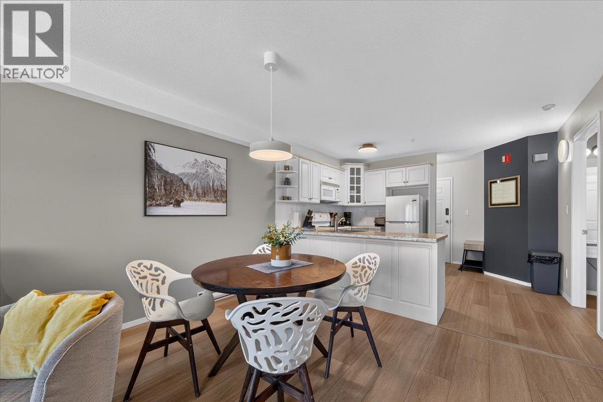 #5007A 5052 Riverview Road - 9