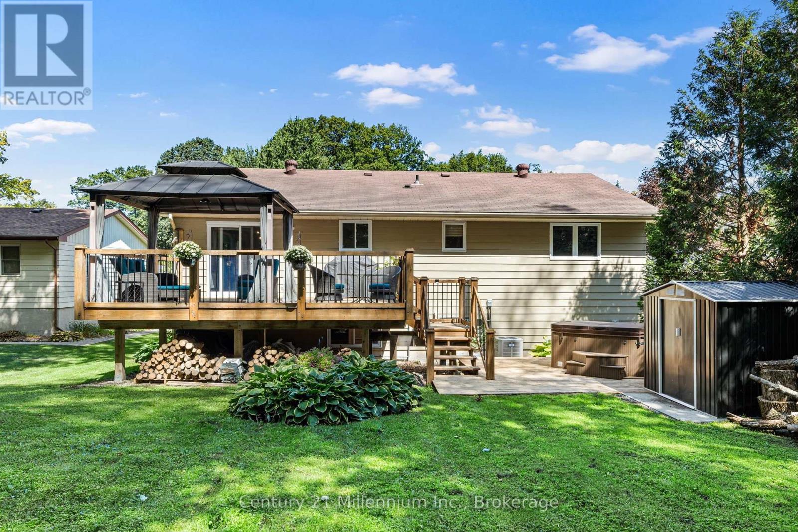 128 PARKLANE CRESCENT - 26