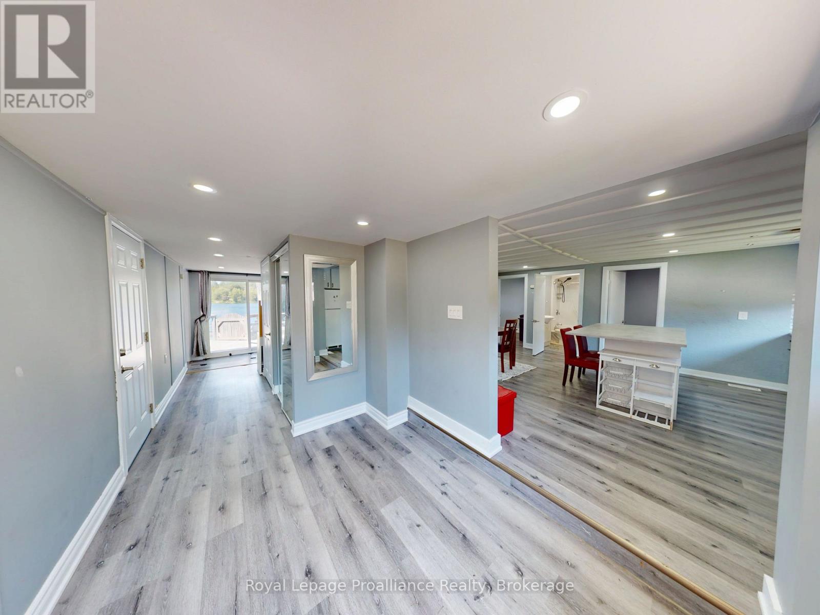 24 COSY COVE LANE - Image 16