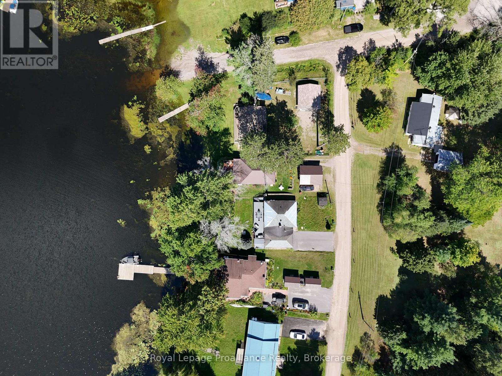 24 COSY COVE LANE - Image 28