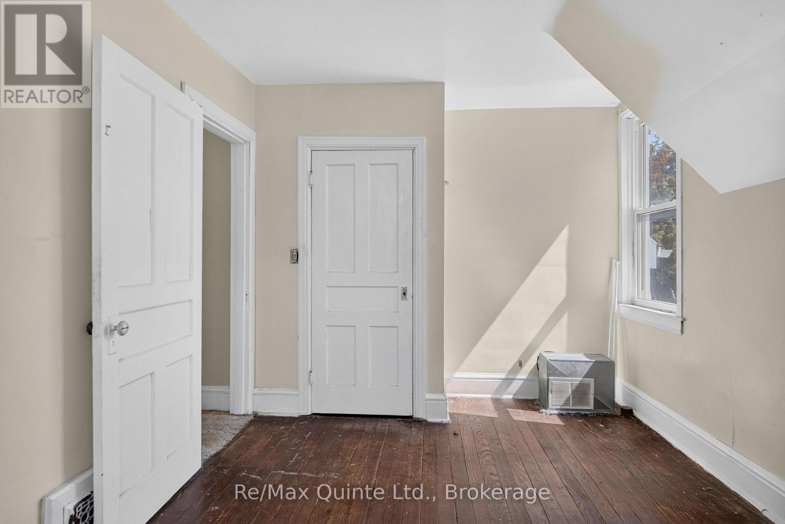 26 TURNBULL STREET - Image 28