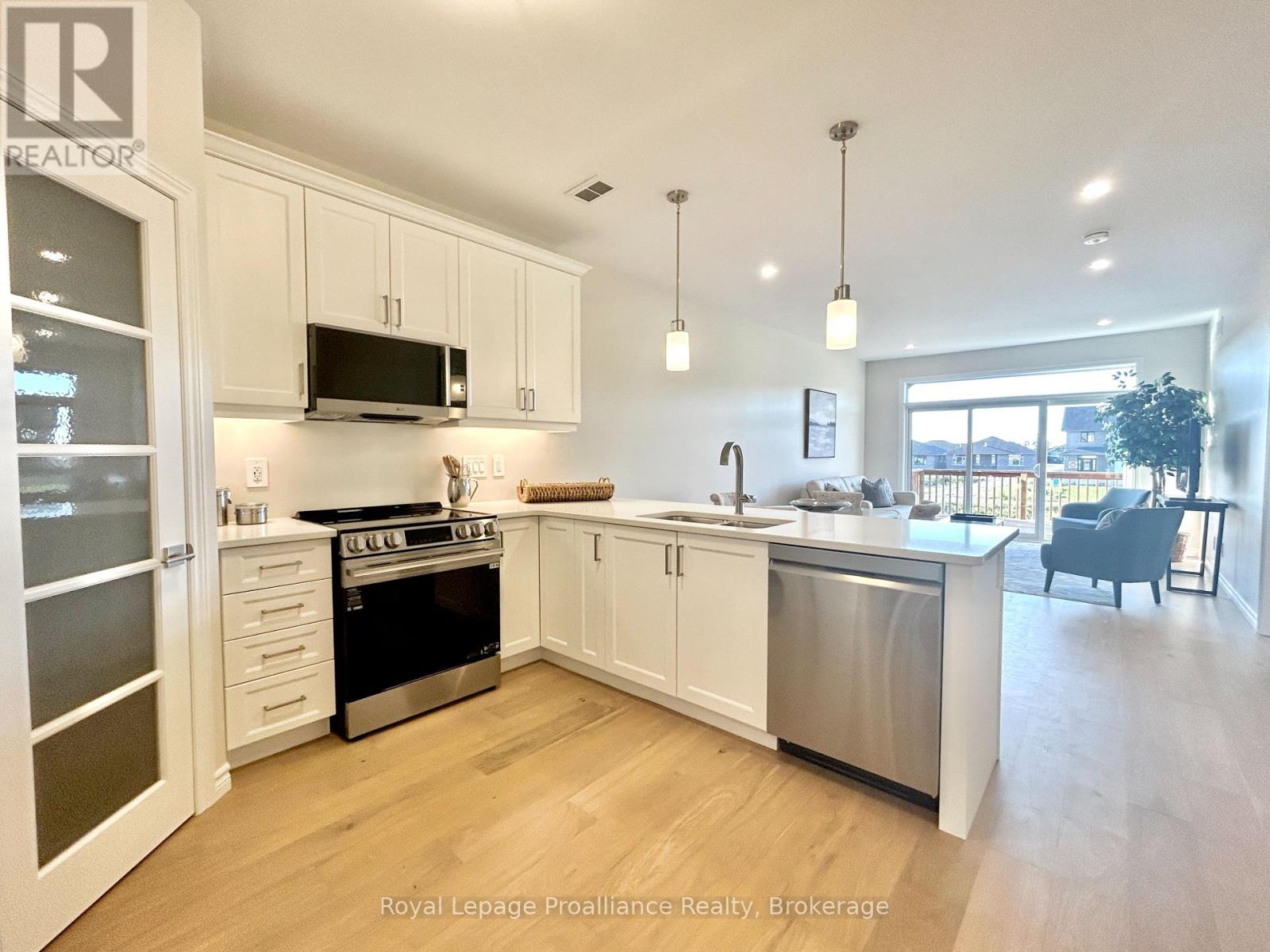 130 Athabaska Drive, Belleville (Thurlow Ward), Ontario, K8N0T2, Belleville (Thurlow Ward), Ontario — photo 5 of 5
