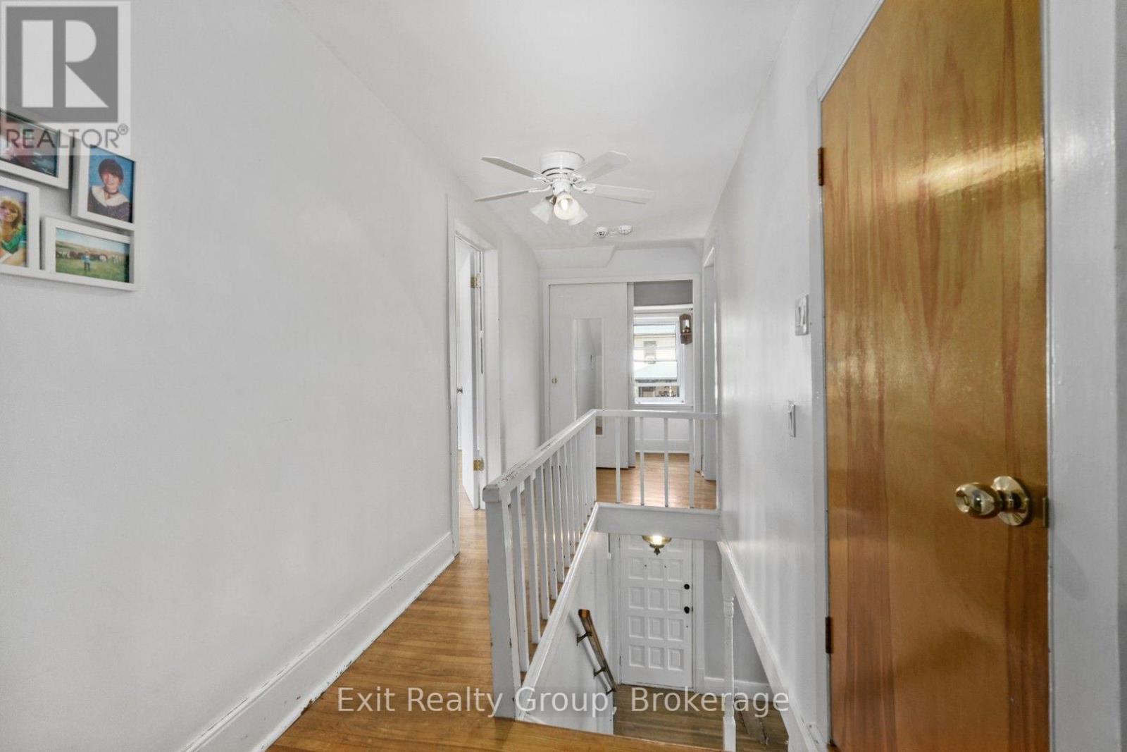 125 QUEEN STREET - 38