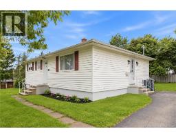 41 Highlandview Road, photo 2