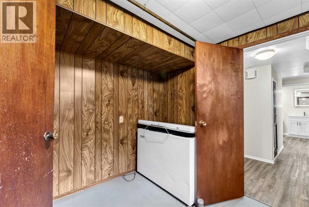 1825 16 Street SE - Image 33