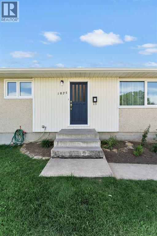 1825 16 Street SE - Image 4