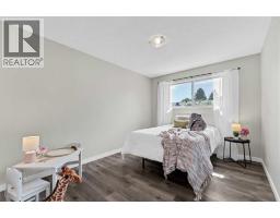 1825 16 Street Se, Medicine Hat, AB T1A7J8 Photo 22