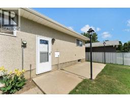1825 16 Street Se, Medicine Hat, AB T1A7J8 Photo 41