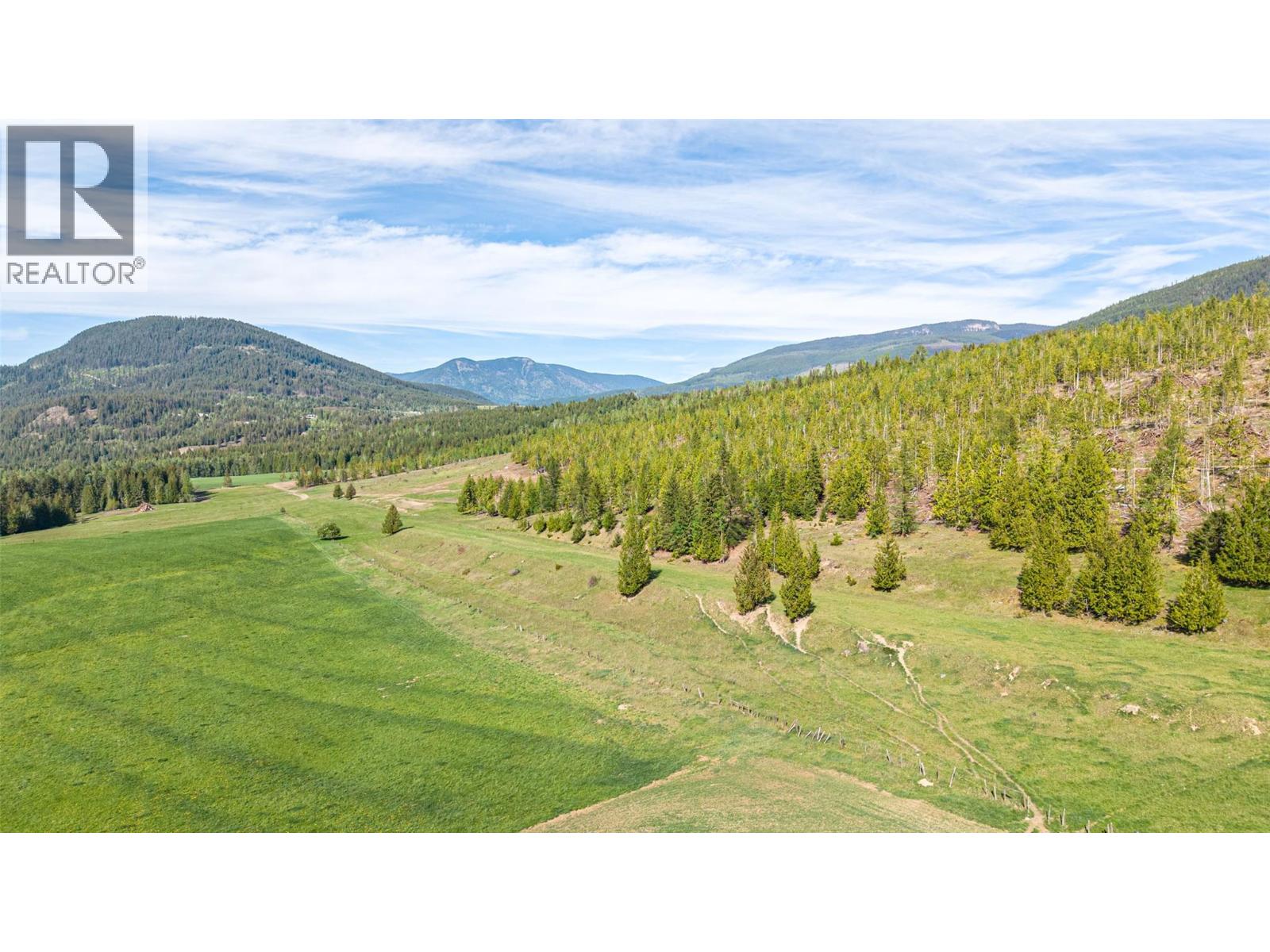  2465 Mabel lake Road, Lumby - Image 1