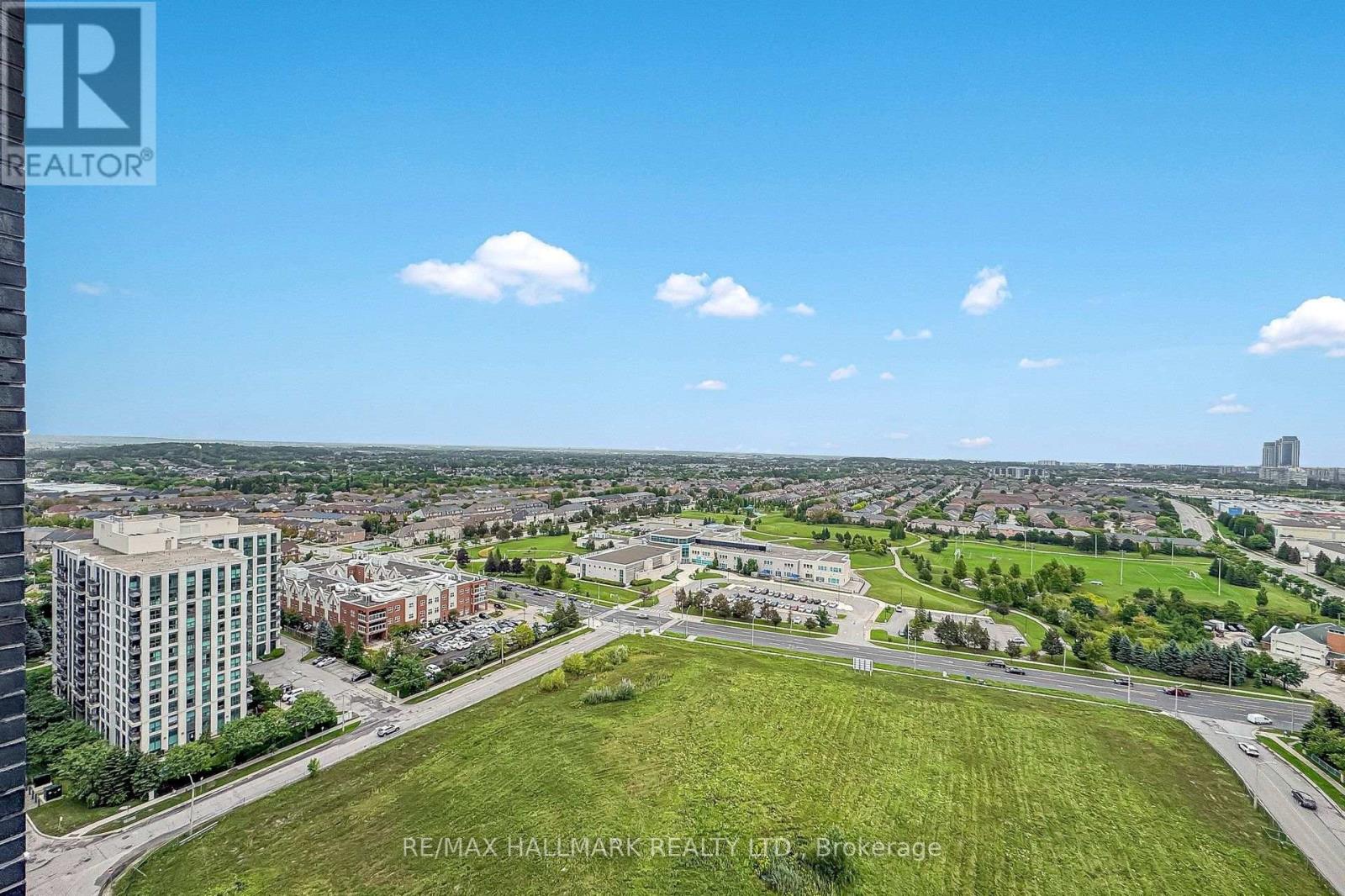 #PH 10 55 ONEIDA CRESCENT - 18