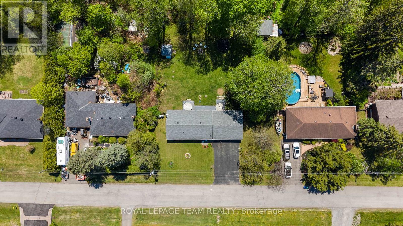 5643 FICKO CRESCENT - 32
