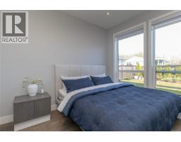 Primary Bedroom - 909 Bank St, Victoria, BC V8S4B1 Photo 15