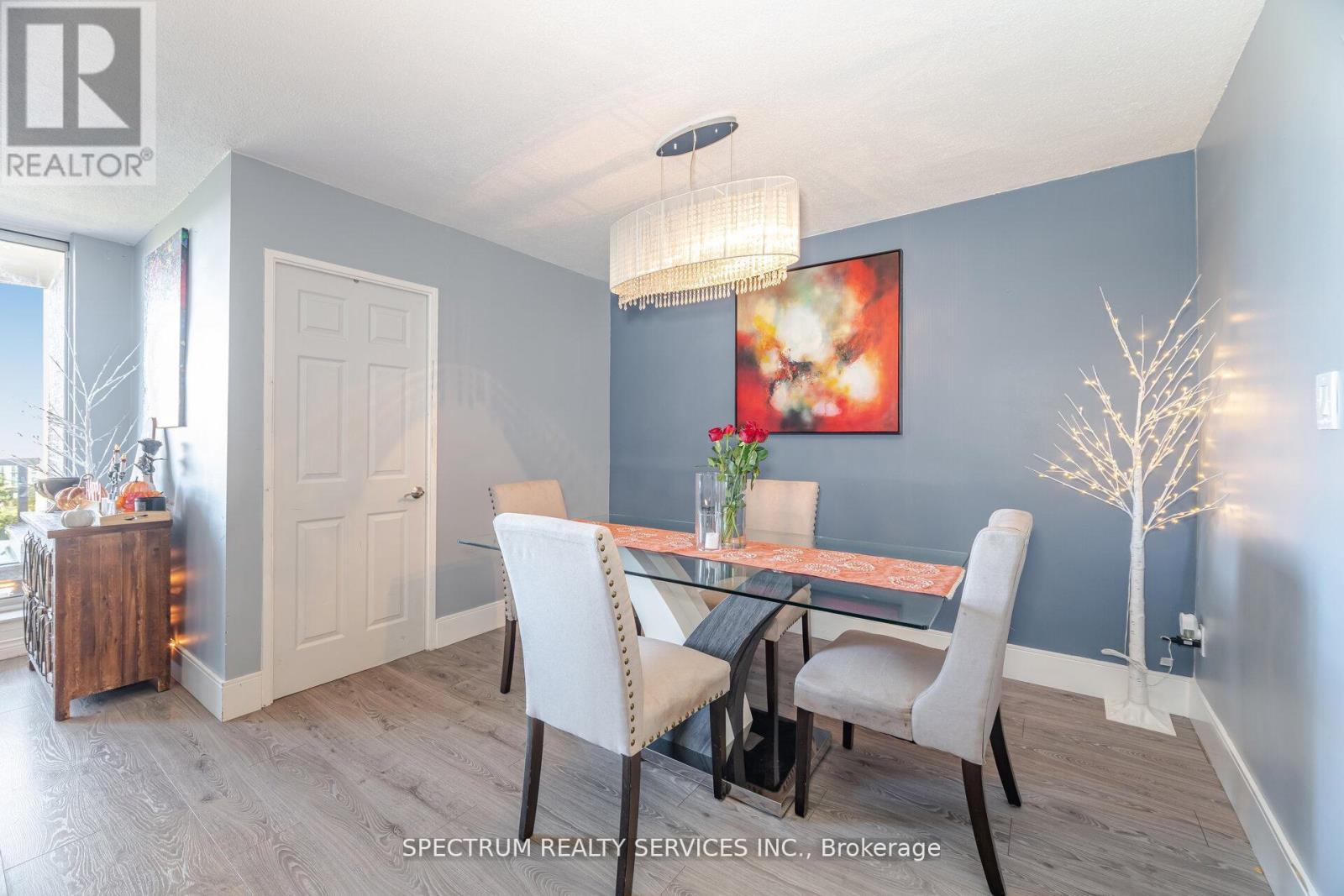 85 EMMETT AVENUE - 15