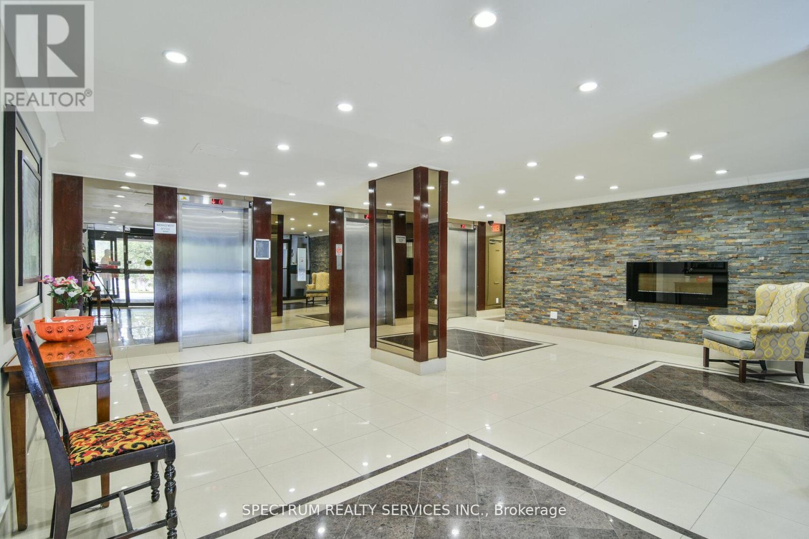85 EMMETT AVENUE - 4