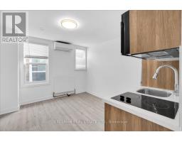 204 - 15 Thorburn Avenue, Toronto, ON M6K1C4 Photo 9