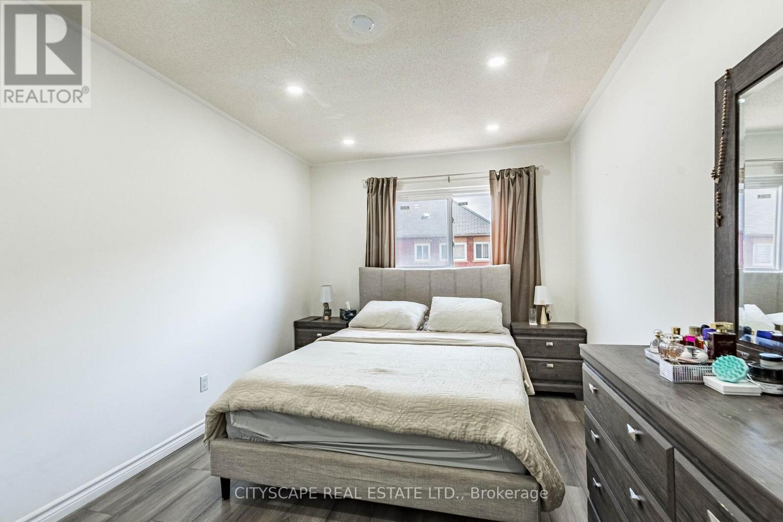 6959 GUARDIAN COURT - 25