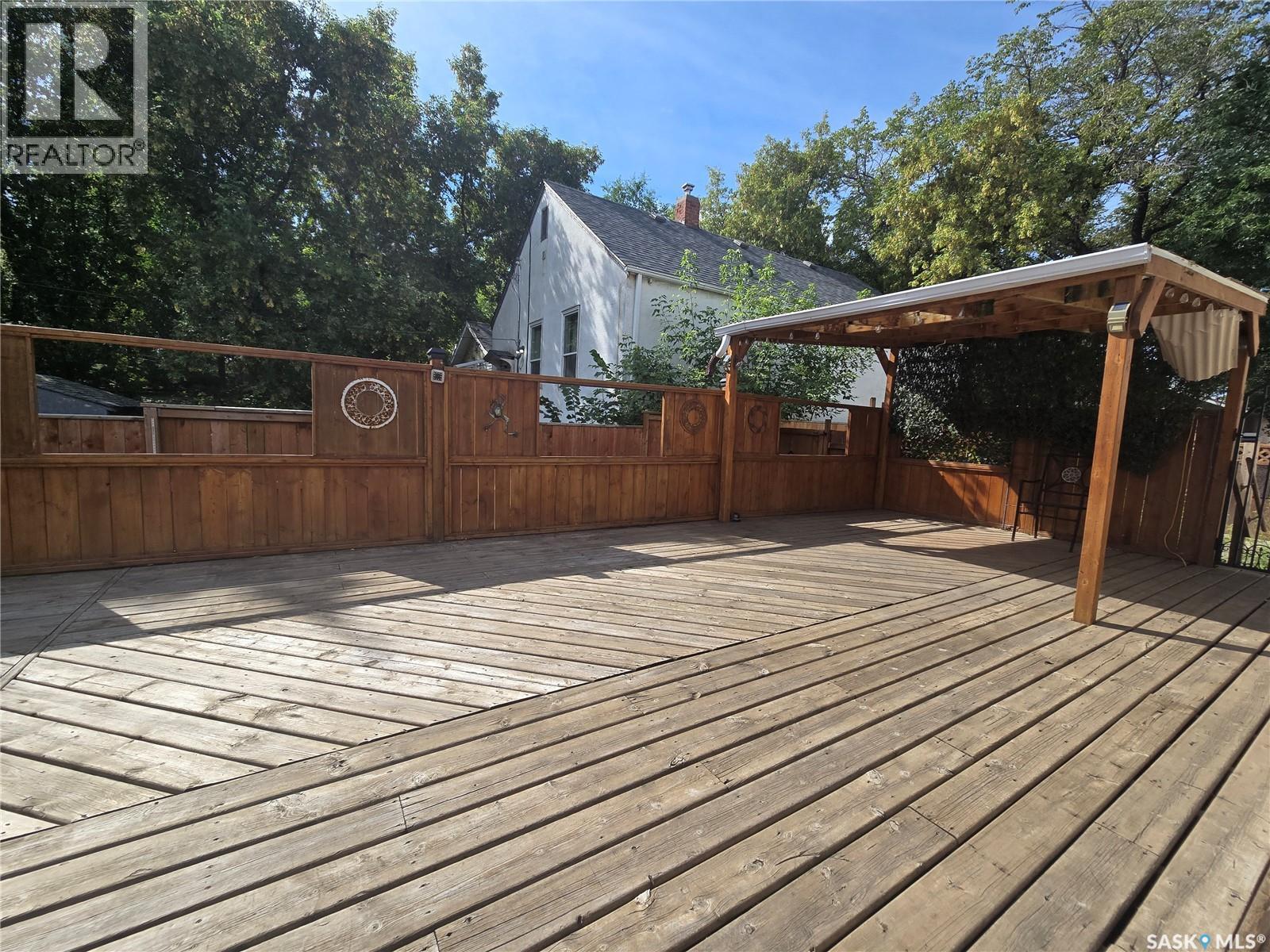 408 I AVENUE S - 40