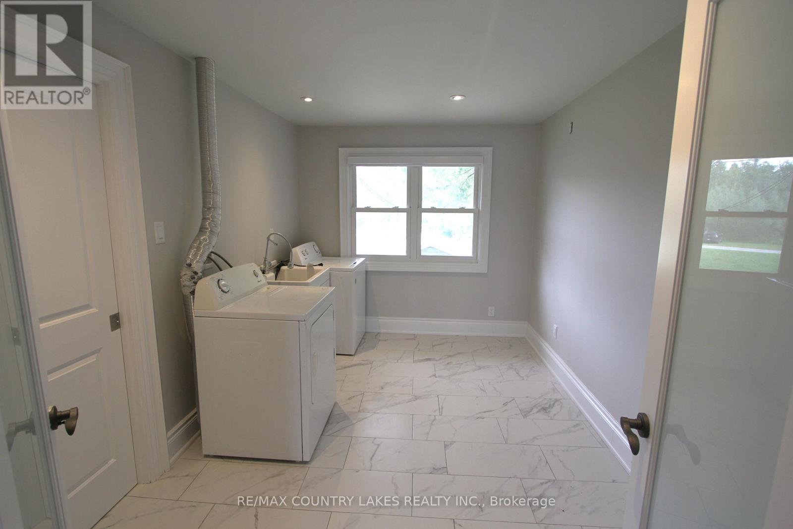 15 TRENT VIEW ROAD - 27
