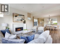 100 5311 Admiral Way, Delta, BC V4K0E2 Photo 8