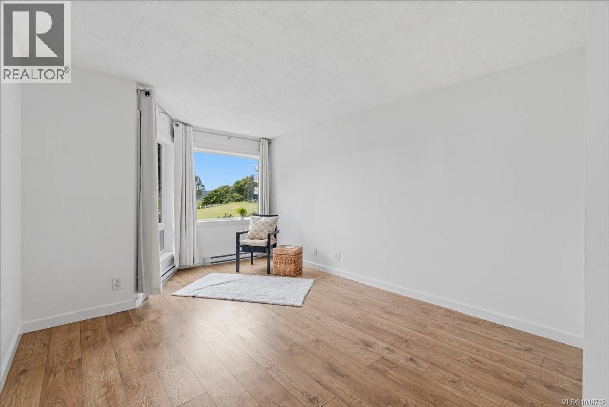 #108 2562 Departure Bay Rd - Image 18