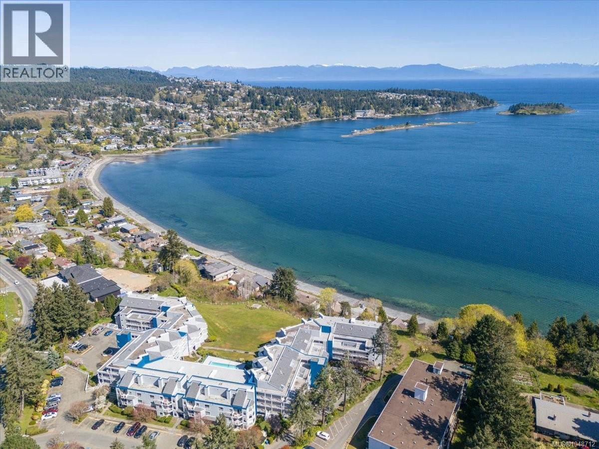 #108 2562 Departure Bay Rd - 1