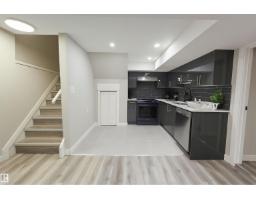 4203 83 St Nw, Edmonton, AB T6K1C8 Photo 28