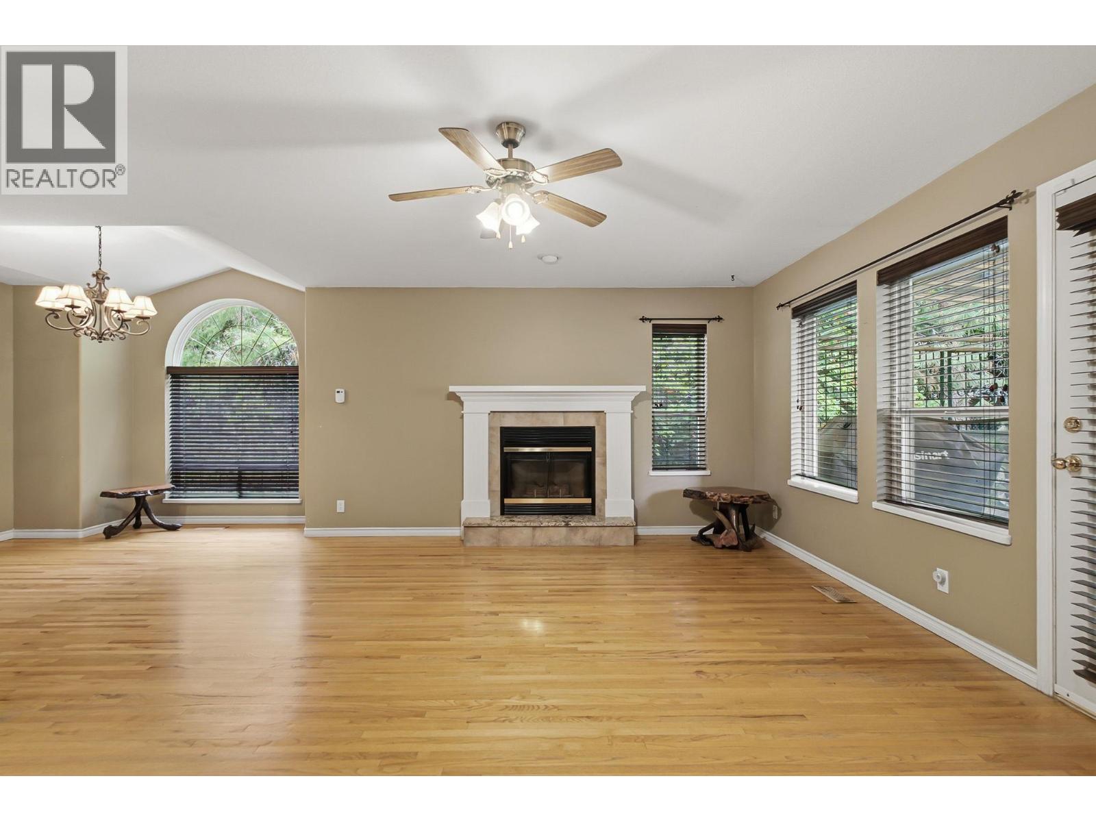 2374 Shannon Woods Drive - Image 10
