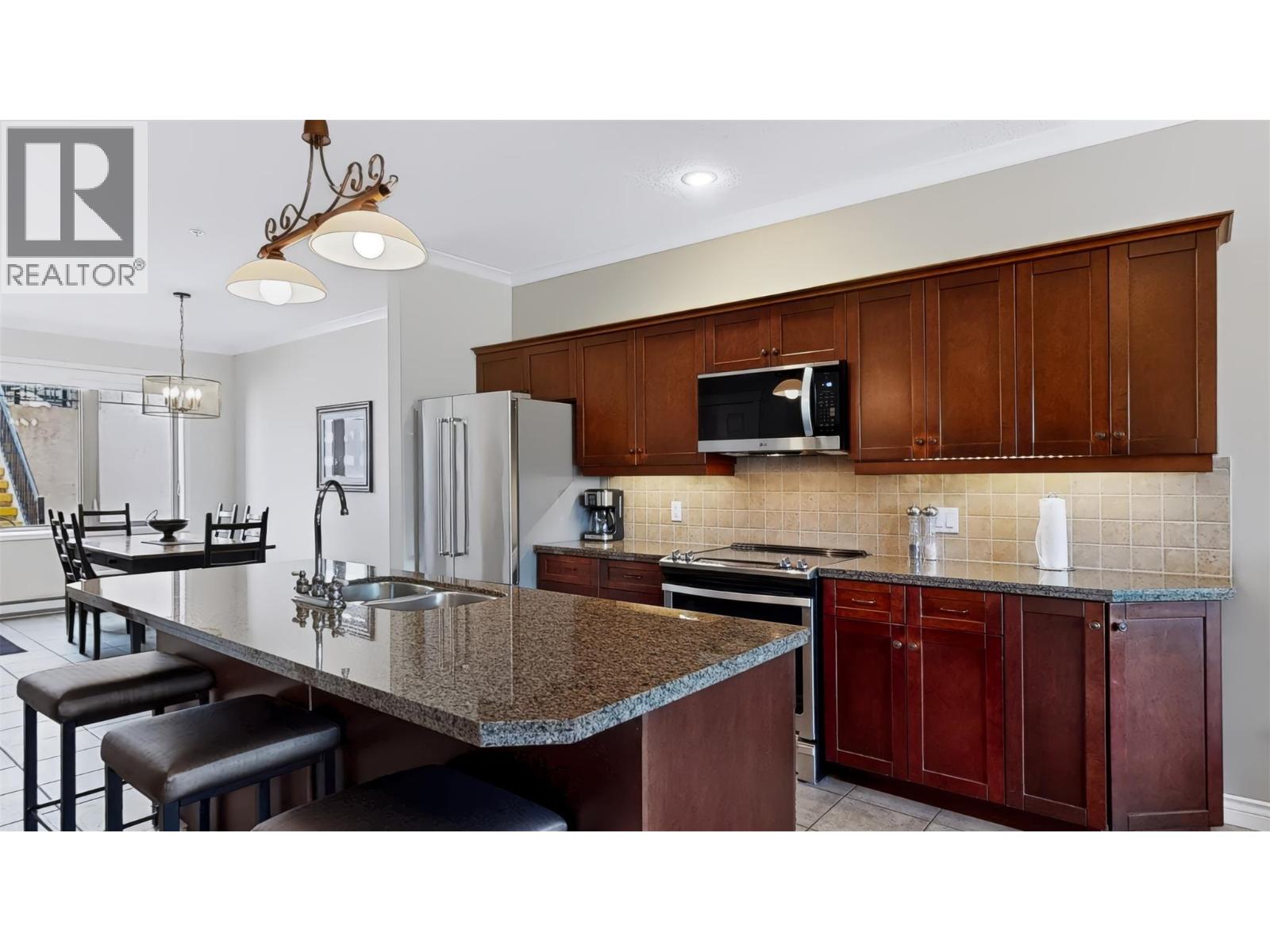 #213 D 200 BIGHORN Boulevard - Image 14