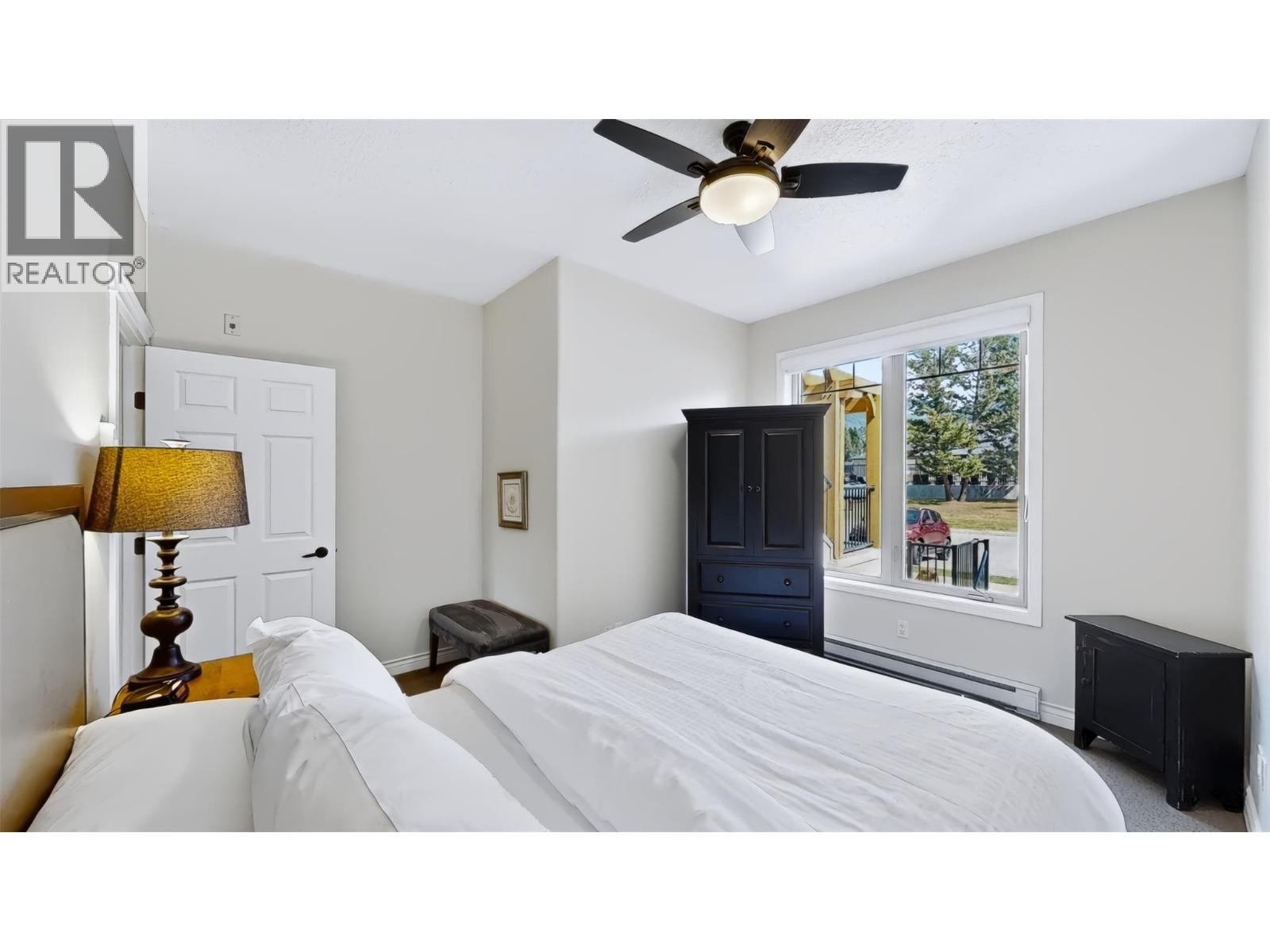 #213 D 200 BIGHORN Boulevard - Image 38