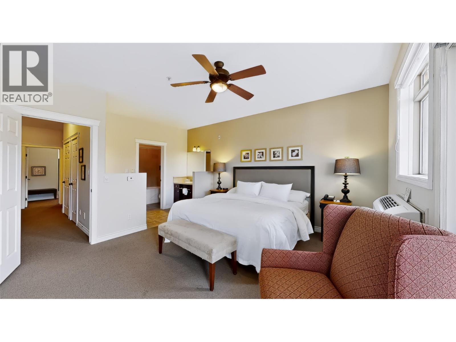 #213 D 200 BIGHORN Boulevard - Image 31