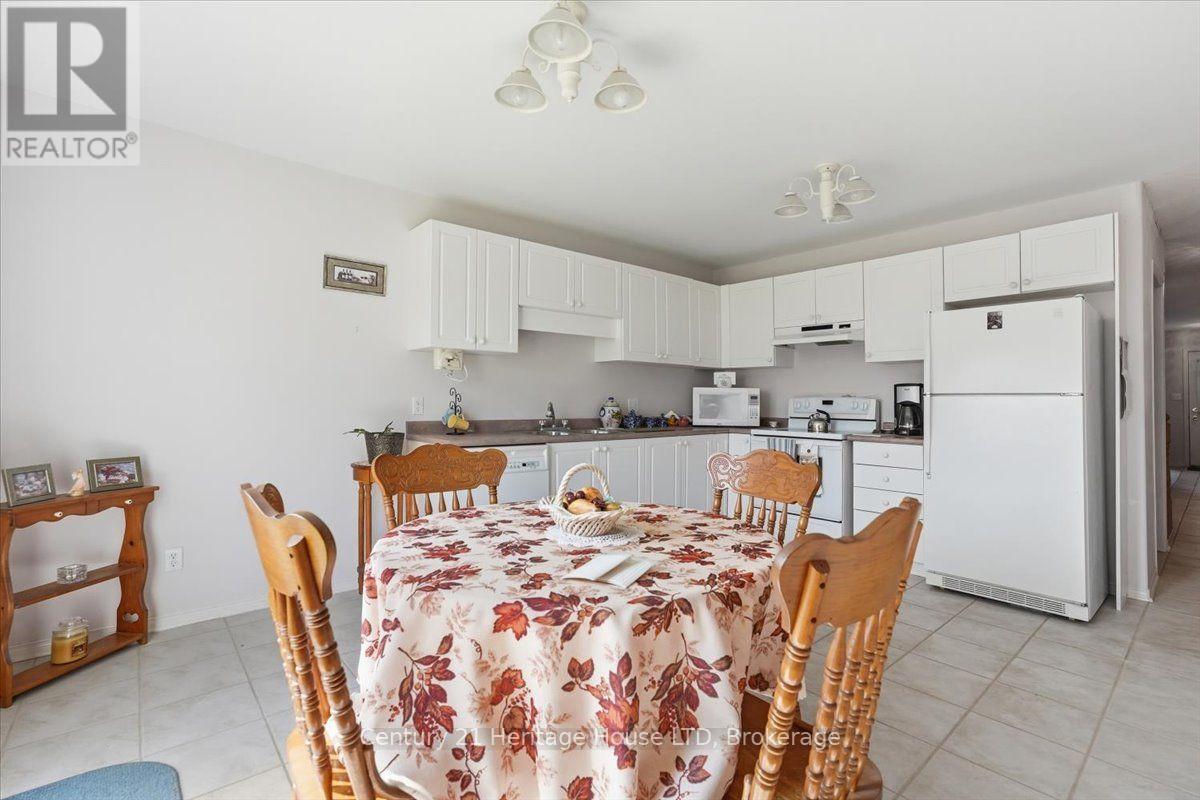 210 OAKCREST AVENUE - 15