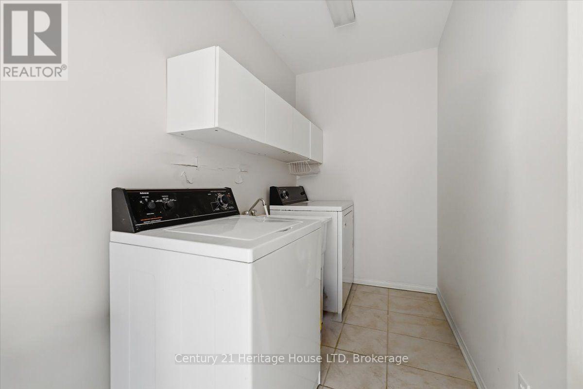 210 OAKCREST AVENUE - 24