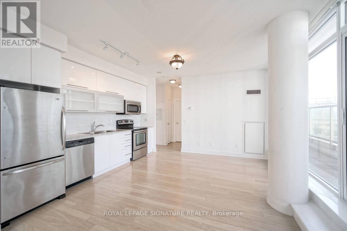 #903 90 Stadium Road, Toronto (Niagara), Ontario, M5V3W5, Toronto (Niagara), Ontario — photo 4 of 5