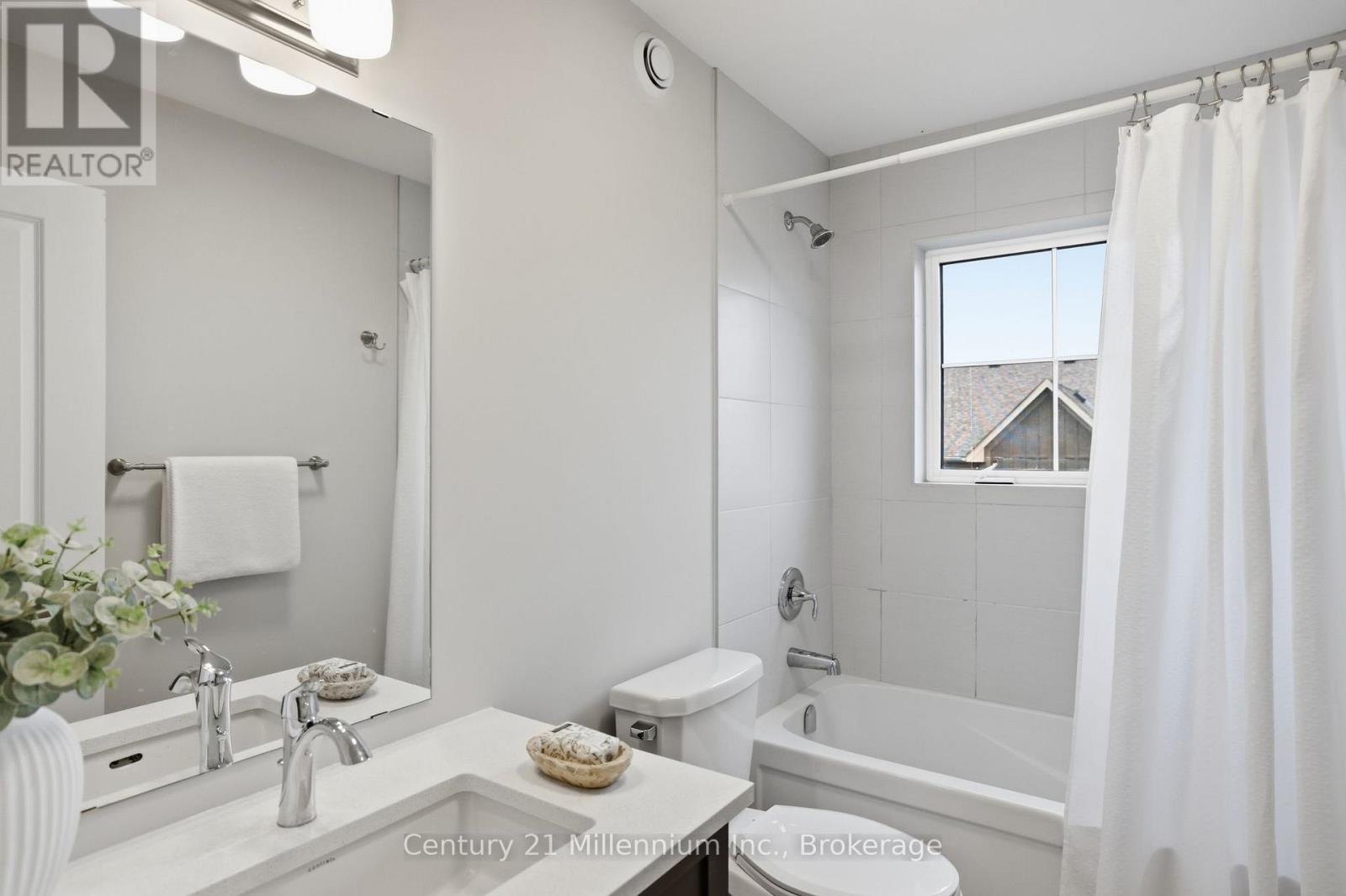 132 SYCAMORE STREET - Image 32