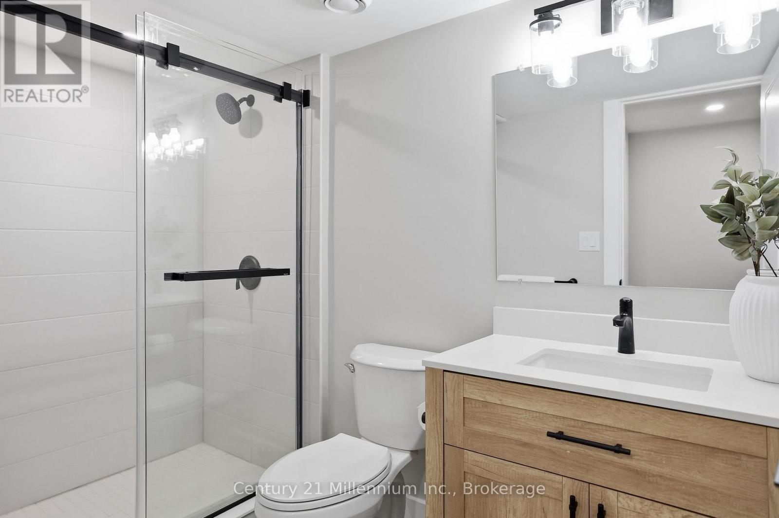 132 SYCAMORE STREET - Image 39