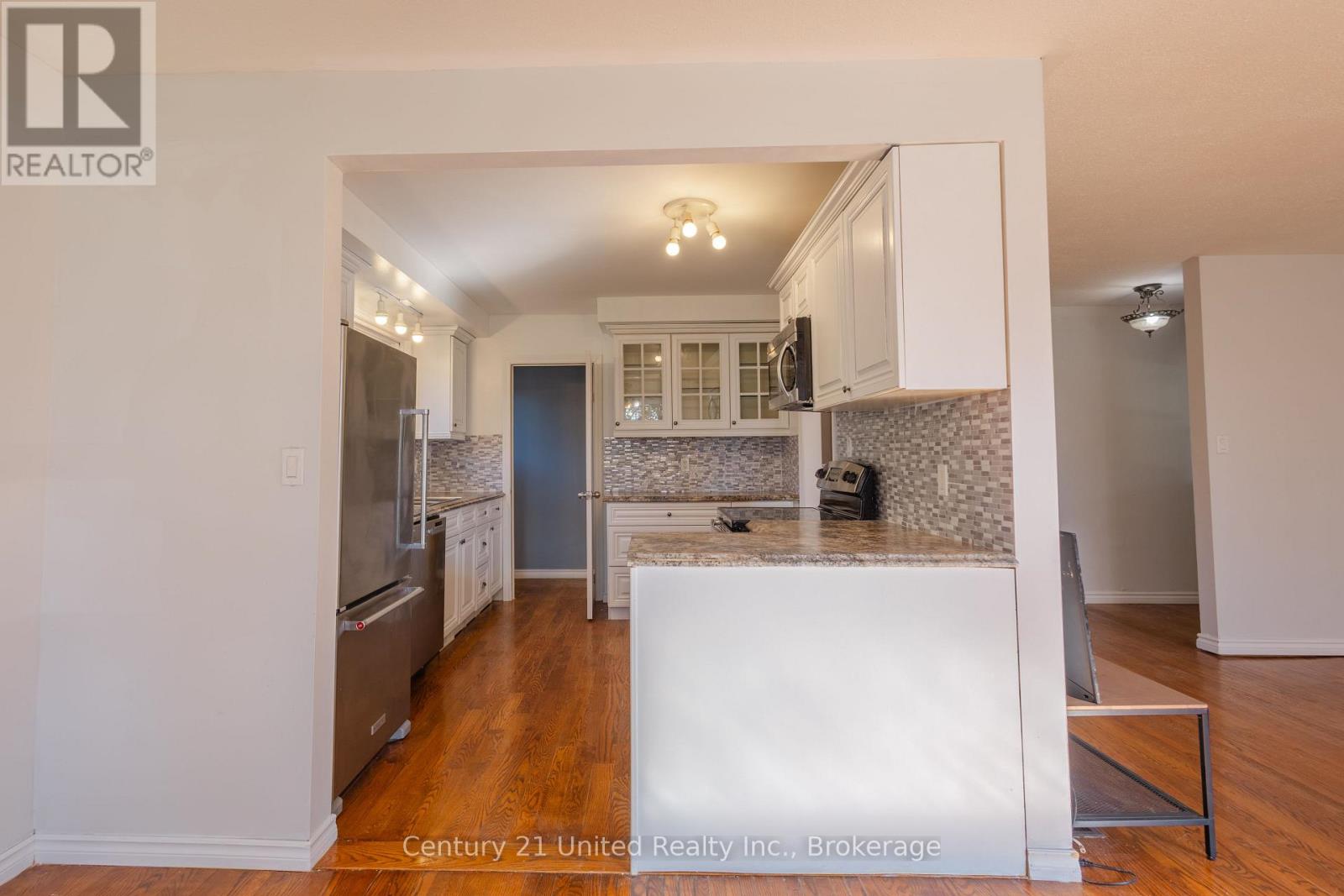 255 WOODWARD AVENUE, Selwyn — photo 4