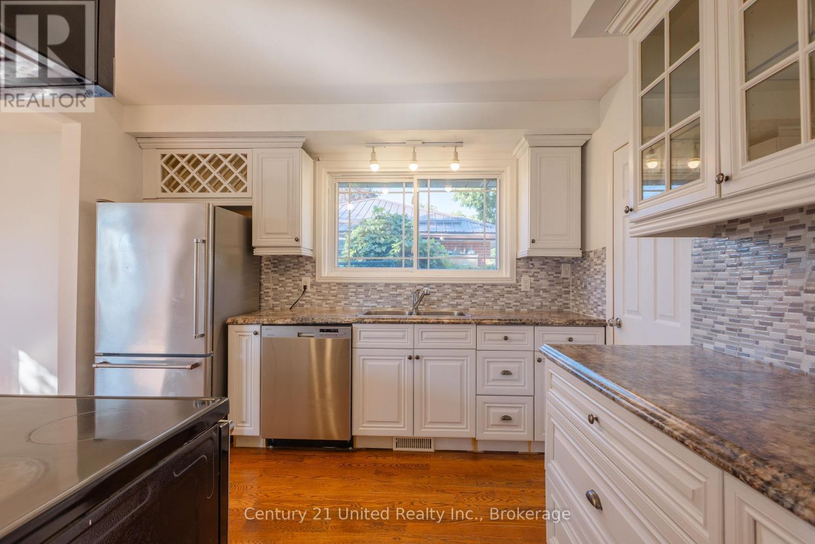 255 WOODWARD AVENUE, Selwyn — photo 6