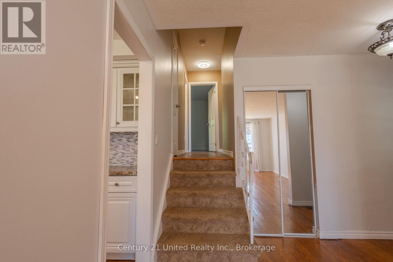 255 WOODWARD AVENUE, Selwyn — photo 7