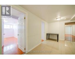 Bsmt - 5 Lockdare Street, Toronto, ON M1S2Z5 Photo 8