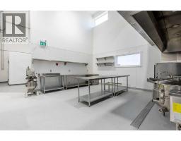 1241 29 Street N, Lethbridge, AB T1H7H6 Photo 24