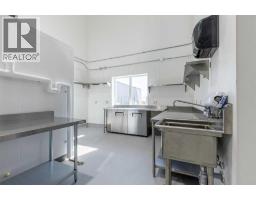 1241 29 Street N, Lethbridge, AB T1H7H6 Photo 30