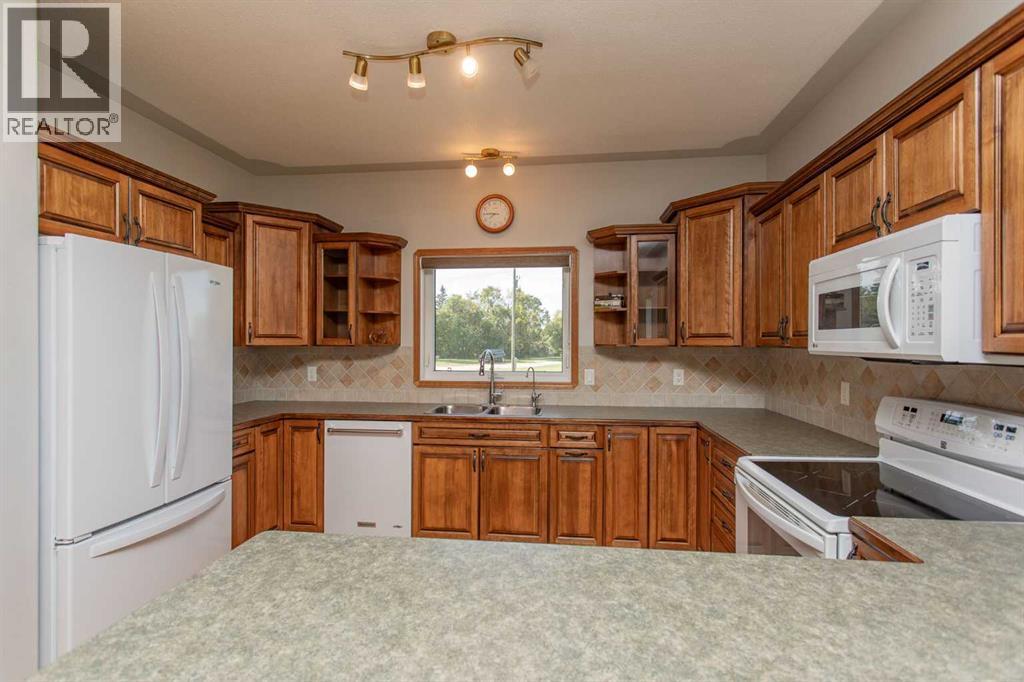 Listing photo – 27244 Highway 42, Rural Red Deer County