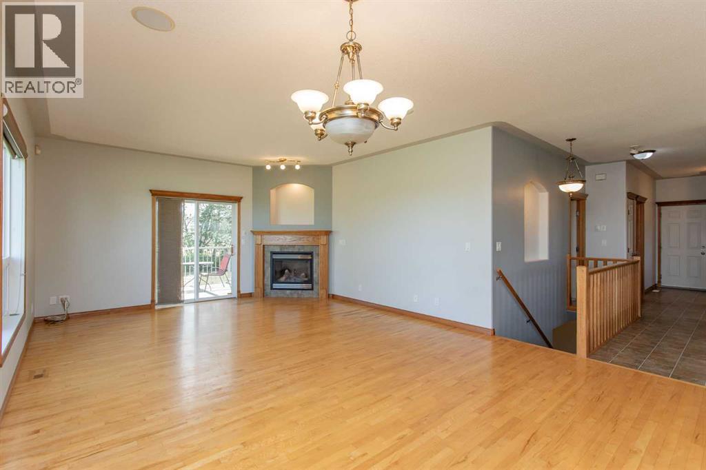 Listing photo – 27244 Highway 42, Rural Red Deer County