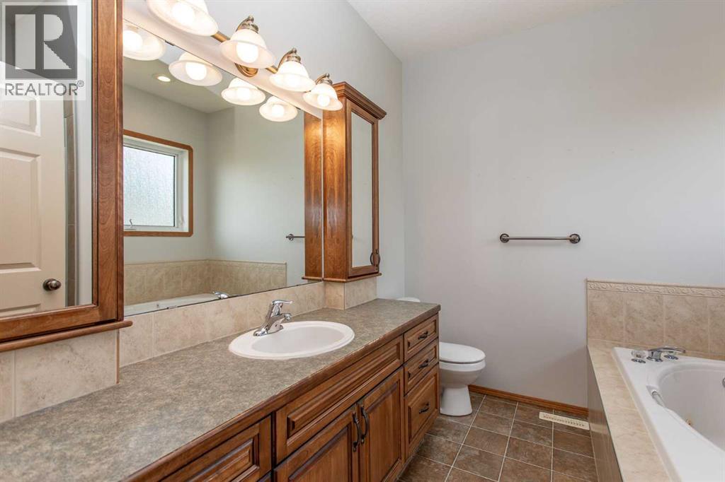 Listing photo – 27244 Highway 42, Rural Red Deer County